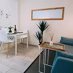 Mng-apart Studia Mareverde D-15 Апартаменты Адехе
